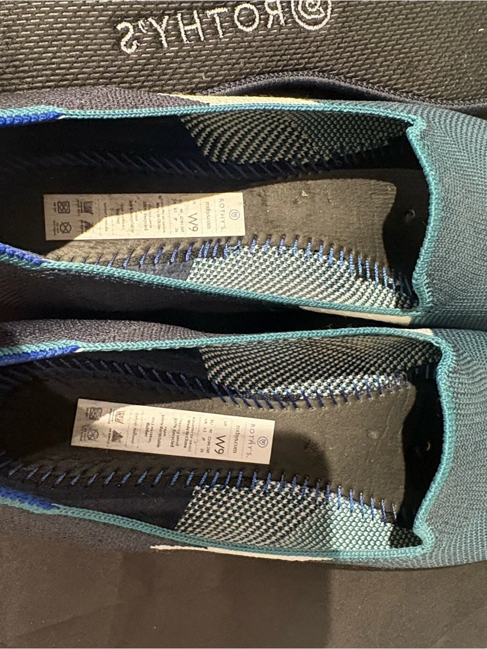 Rothy’s Knit Slip-On Flats in Teal and Navy - Unbranded